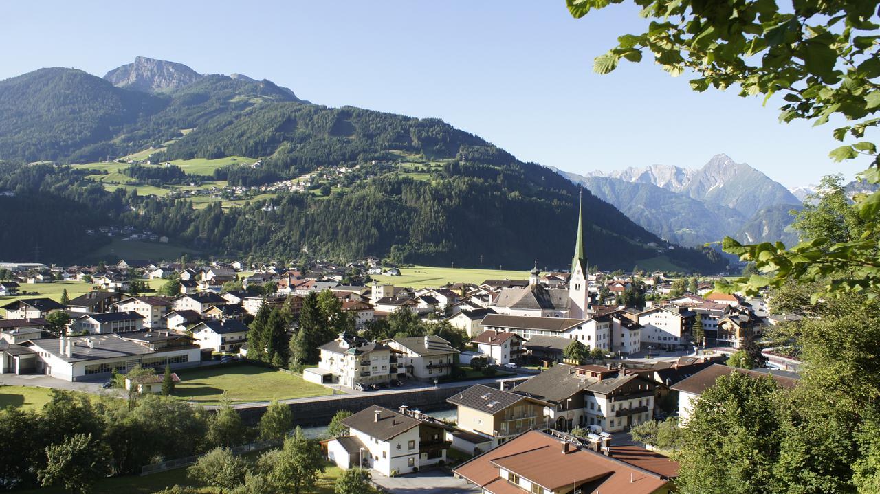 Appartmenthaus Martina Zell am Ziller Exteriör bild