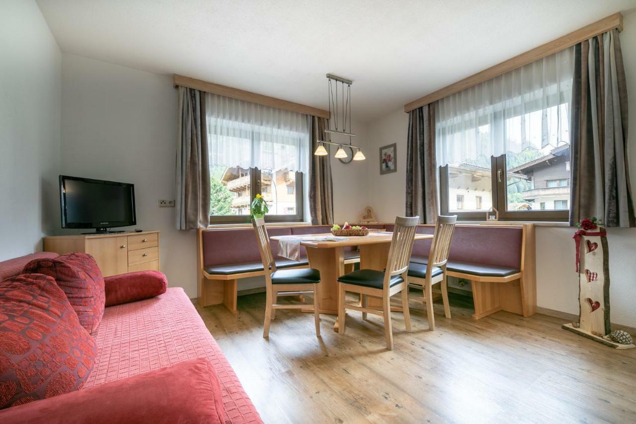 Appartmenthaus Martina Zell am Ziller Exteriör bild